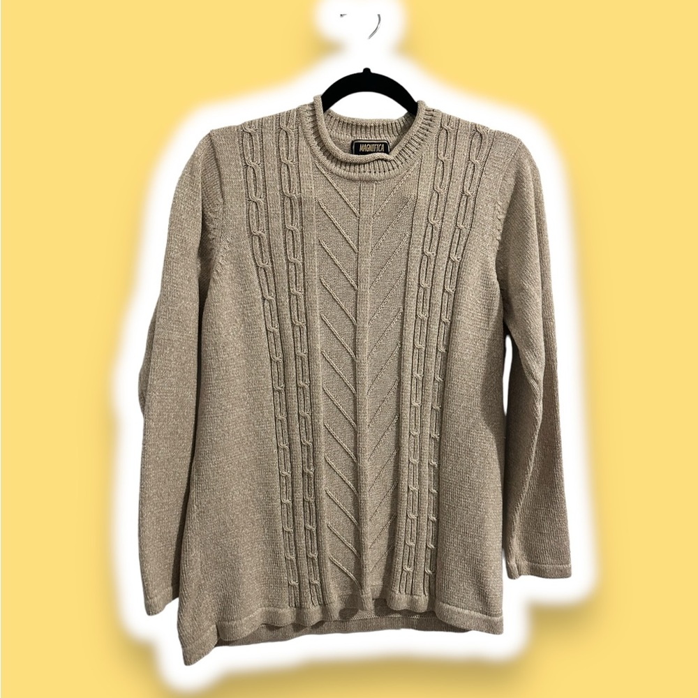 Beautiful knit sweater